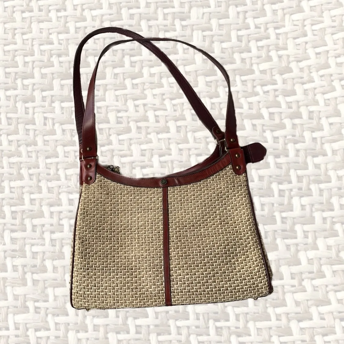 1970s Straw and Leather Purse by John Romain. Perfect Spring / Summer Bag.