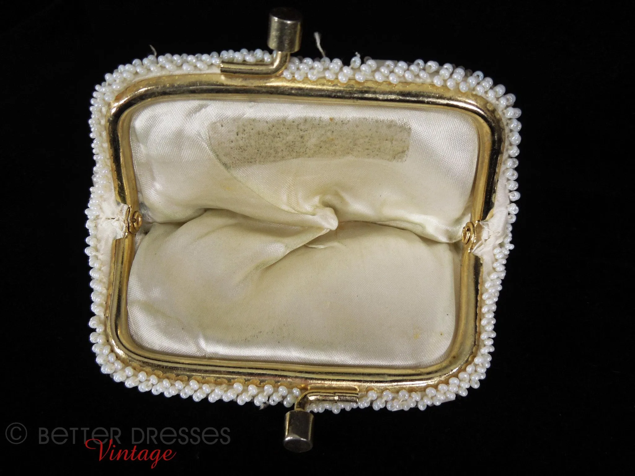 50s White Glass Bugle Bead Coin Purse