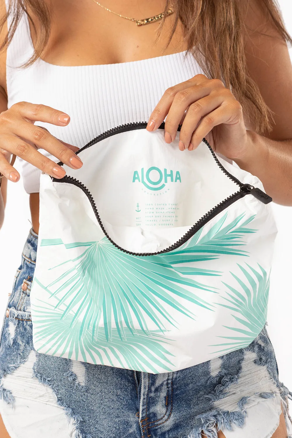 ALOHA Collection Mid Tropical Fan Palms Pouch in Pool