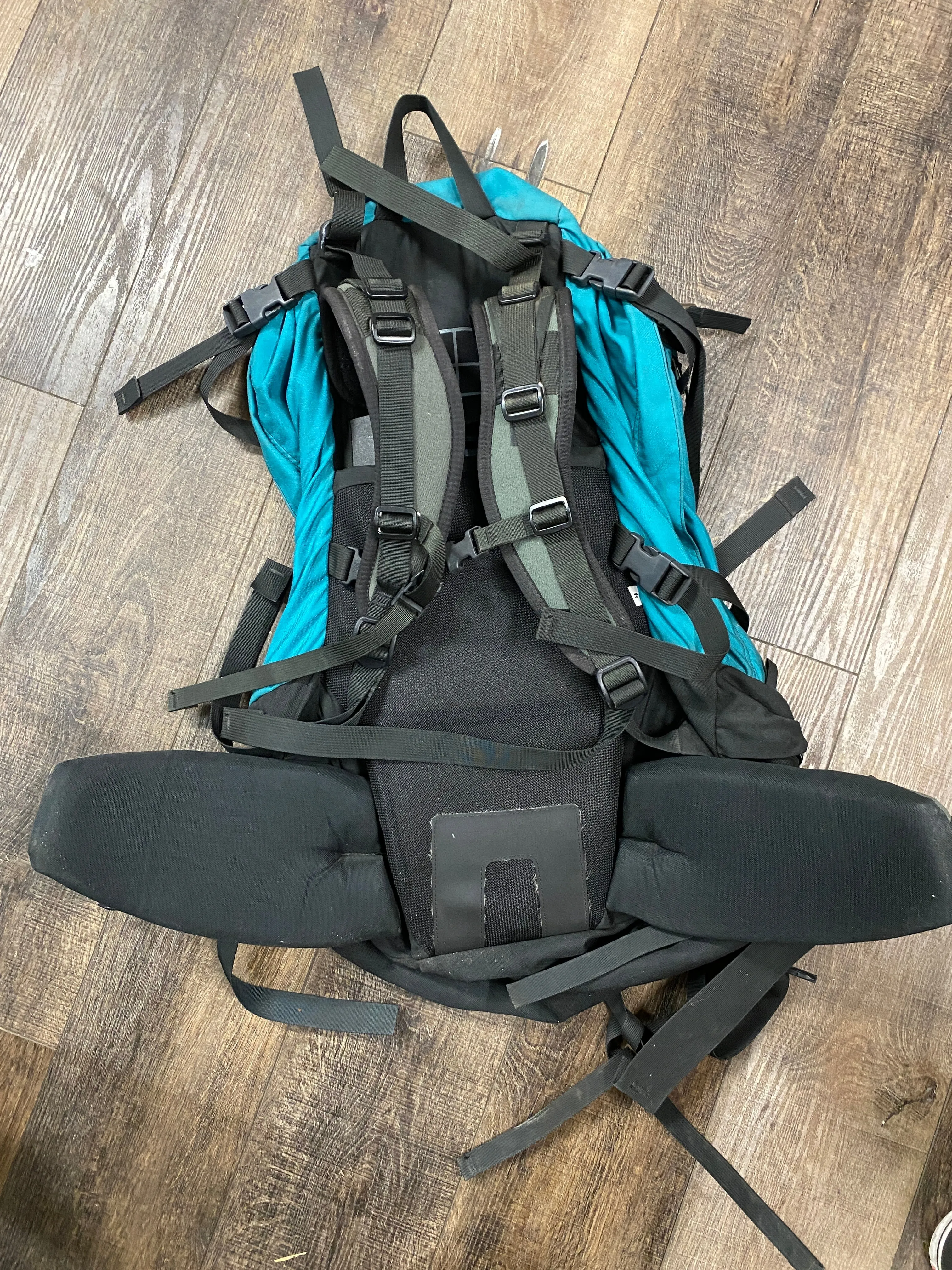 Dana Design Arclight Pipestone backpacking backpack 55 liter