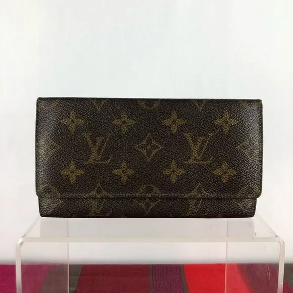 LouisVuittonVintage Monogram Wallet