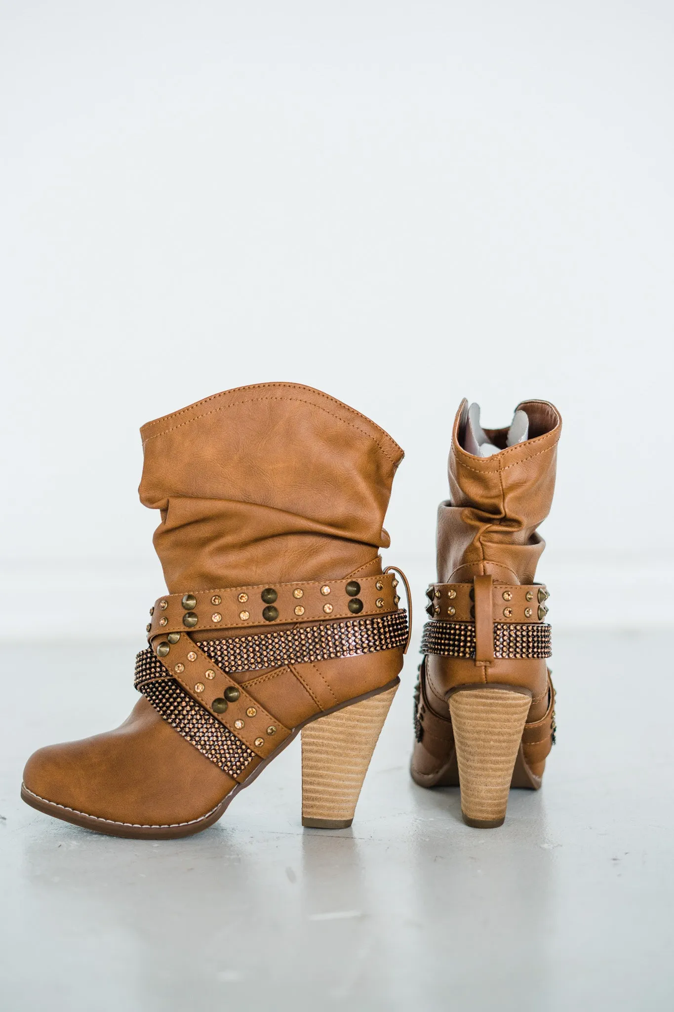 Short Change Booties in Tan